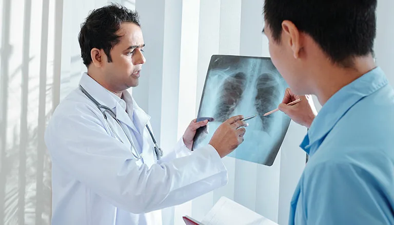Doç. Dr. Gülfidan Uzan Çakmak - Göğüs Hastalıkları & Tüberküloz Uzmanlık Alanları - Zatürre